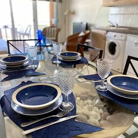 Apartamento Directo A La Playa Con Vistas Del Mar *