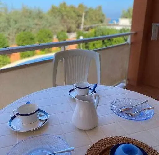 Directo A La Playa Con Vistas Del Mar