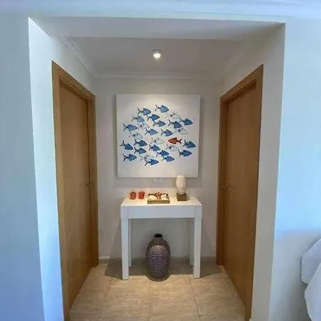 Apartamento Directo A La Playa Con Vistas Del Mar *